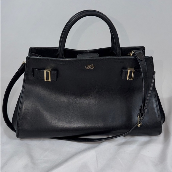 Vince Camuto Handbags - Vince Camuto Black Leather Bag